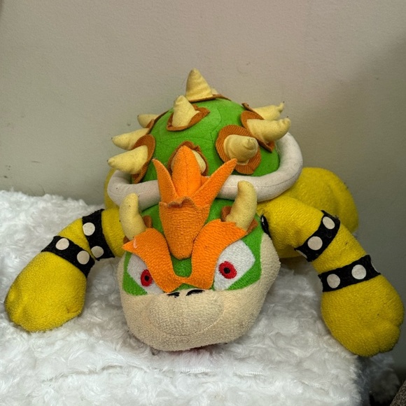 Bowser Plush Toy - Green and Yellow - Picture 2 of 2